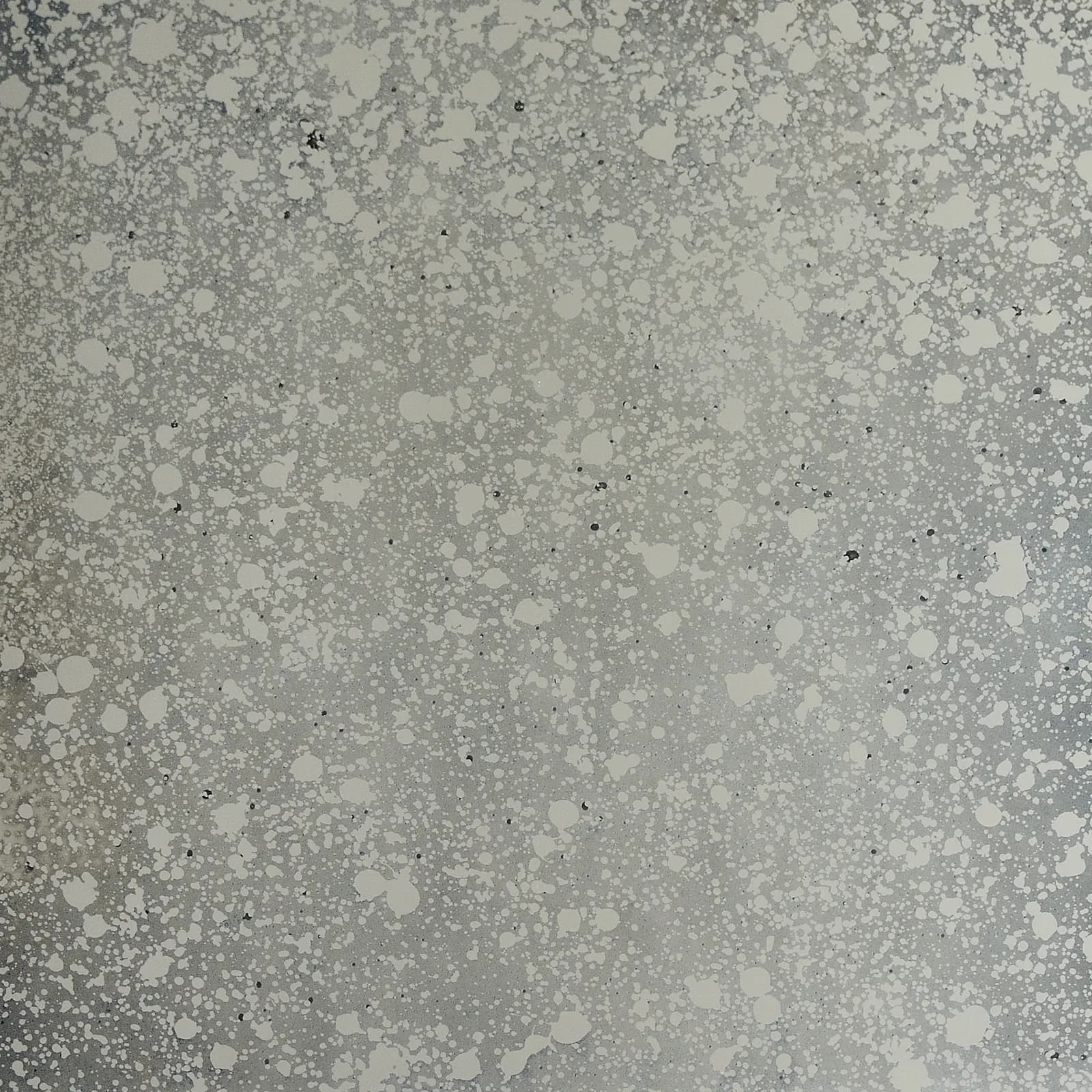 Vintage Stone mirror finish with handcrafted patina and vintage character